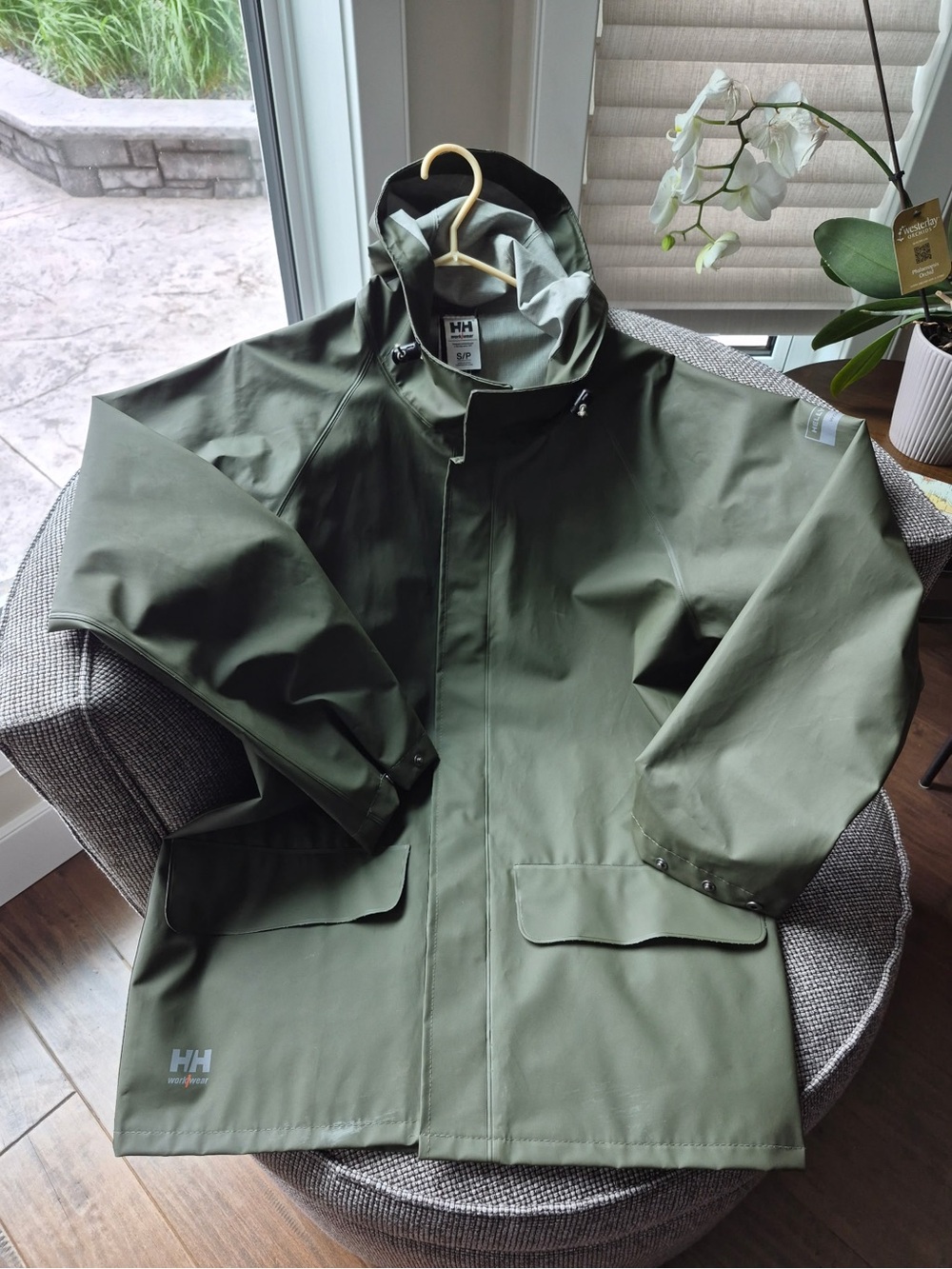 Helly Hansen Men’s Olive Green Waterproof Rain Jacket